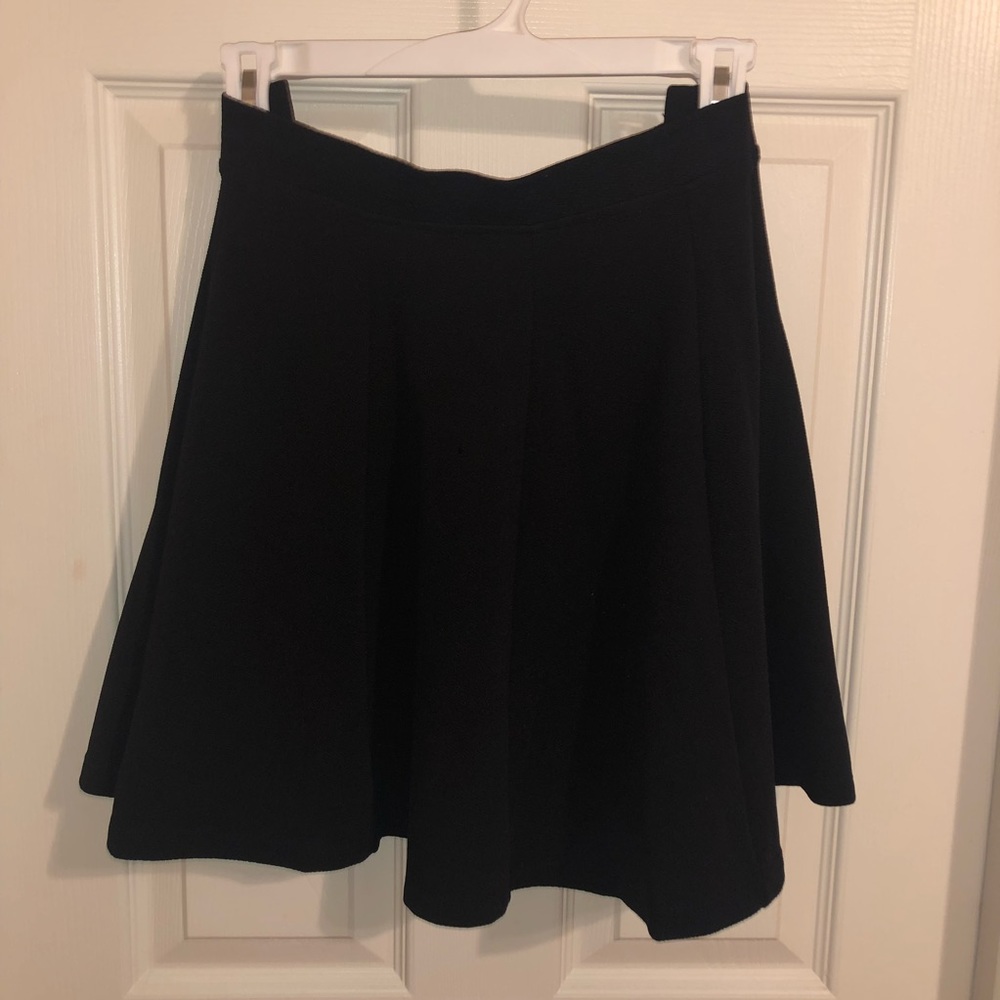 JESSICA SIMPSON Black Skater Skirt
